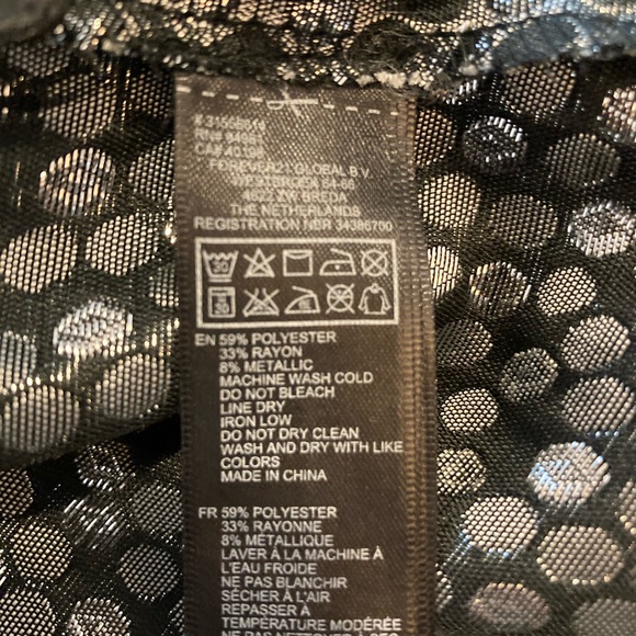 Shiny skirt w pockets - Picture 3 of 6